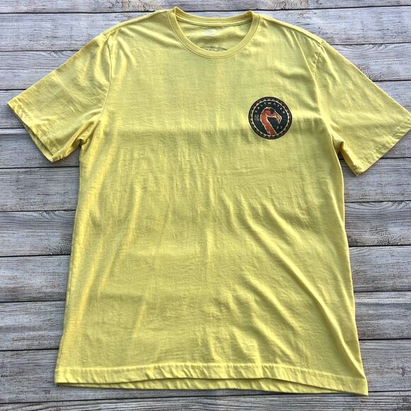Izod Other - IZOD Saltwater Graphic Tee Shirt